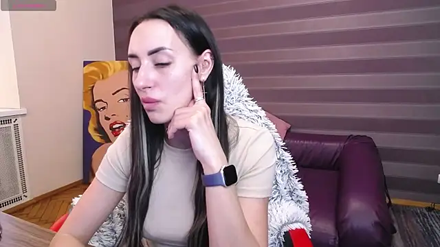 Chat +18 de JenniferStone ao vivo