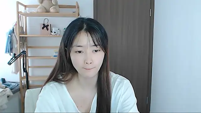 Mimi-cnbaby Chat XXX in diretta