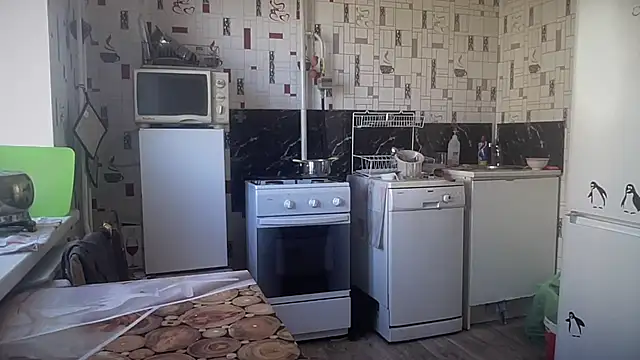 Diamond_Tyler Live XXX-Chat