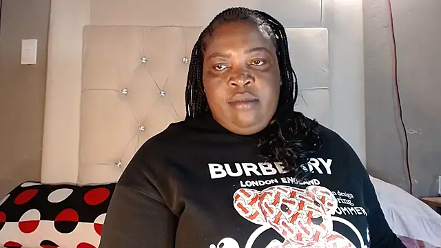 omalicha98 লাইভ XXX চ্যাট