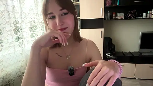 AquilineOrites – Live XXX-chat