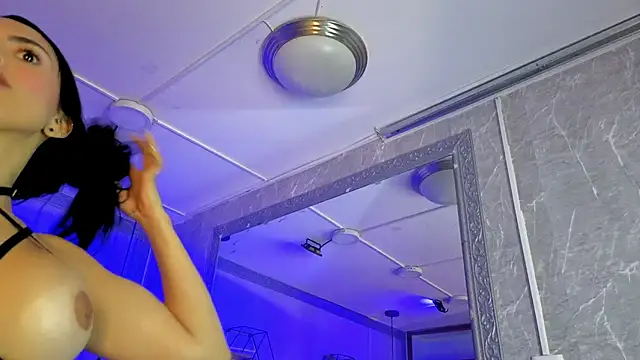 brendasweet10's Live Sex Cam Show