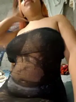 AuraGoldX Show in webcam