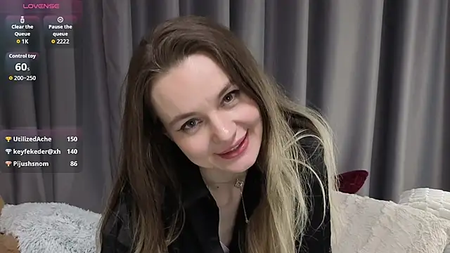 Lovelisse Live XXX Chat