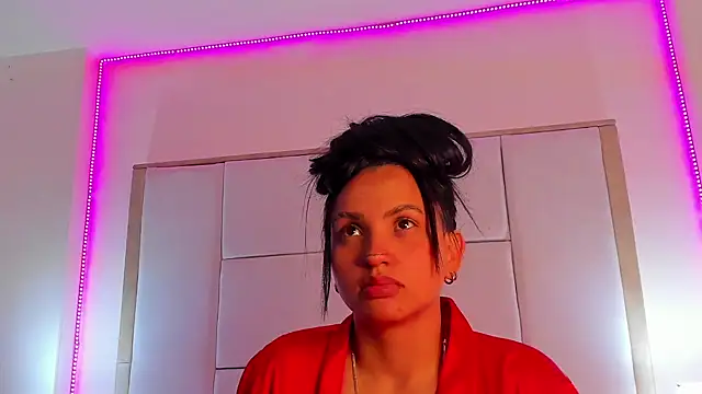 Agatha_Atenea11 webkamerás műsora