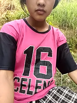 Hoa-tuylip Show in webcam