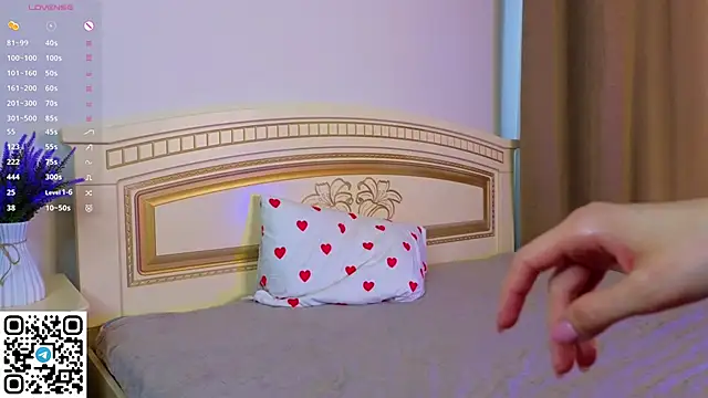 Quinavelle's Live XXX Chat