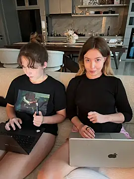 Show Webcam de Nura_n_Sarah