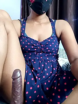 hansika_25 即時 XXX 聊天