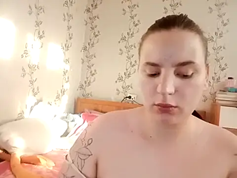 symmetryinvoid Webcam-Show