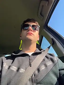 ErPumas126's Live XXX Chat