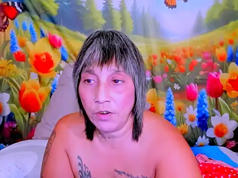 indianroxy 即時 XXX 聊天