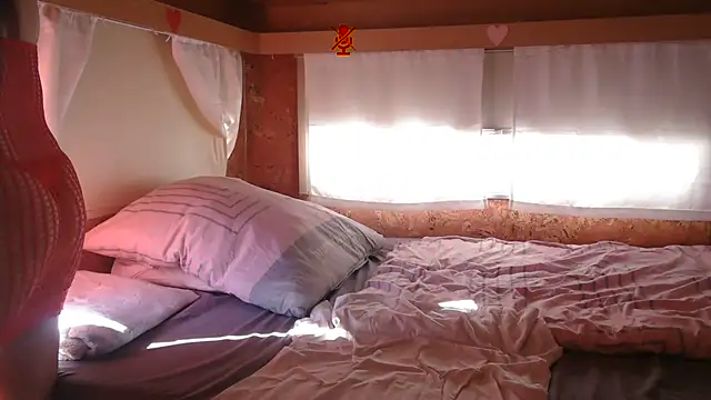 แชท XXX สดของ Sylly