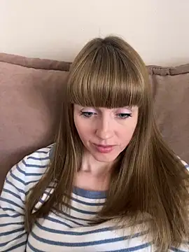 Chat +18 de Kamilochka2951 ao vivo