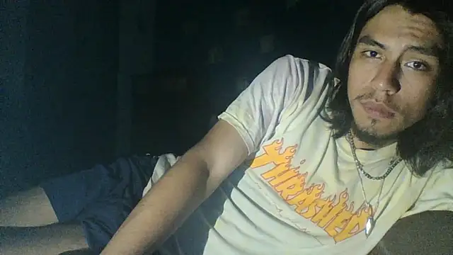 Pokazy przed kamerką – AlexAlejandro13