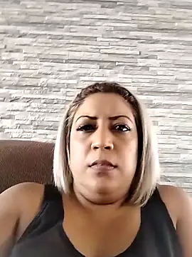 IndianLara's Live XXX Chat