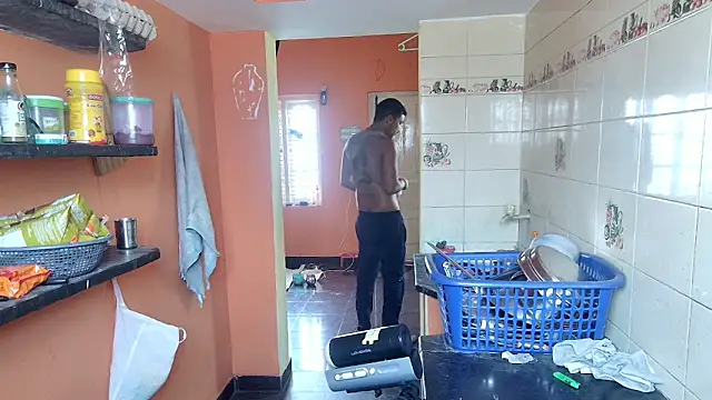 Gre3k_god Show in webcam