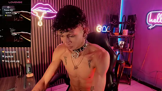 Maximoking26のウェブカメラショー