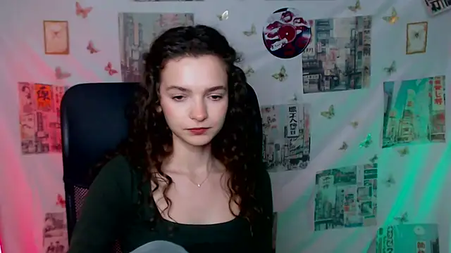 XXX chat uživo modela _SusieSu_