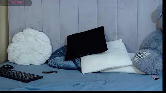 Erikka__ Chat XXX in diretta