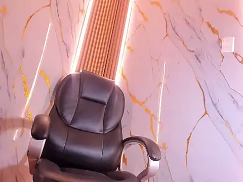 Marian_CristalのライブXXXチャット