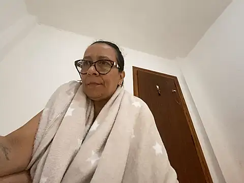 sweeviolet: вебкам-шоу