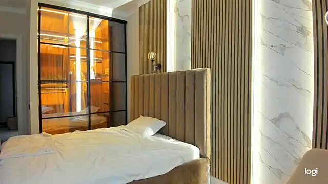 Chatroom XXX en direct de missliiaa