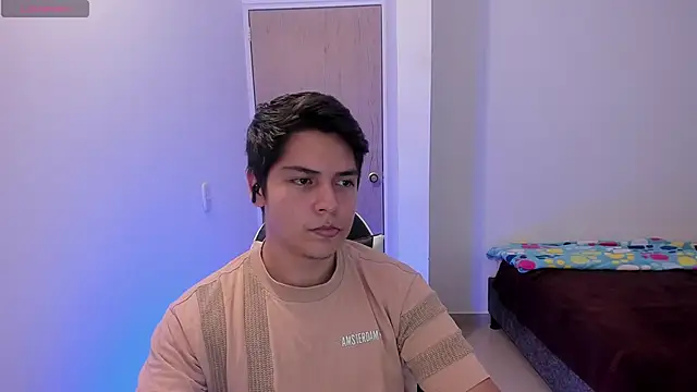 Asta_YunoXXX: вебкам-шоу