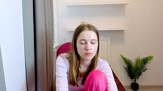 Онлайн чат XXX LoveXLexi