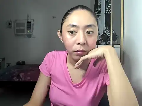 ErikaJayne4u 现场XXX聊天