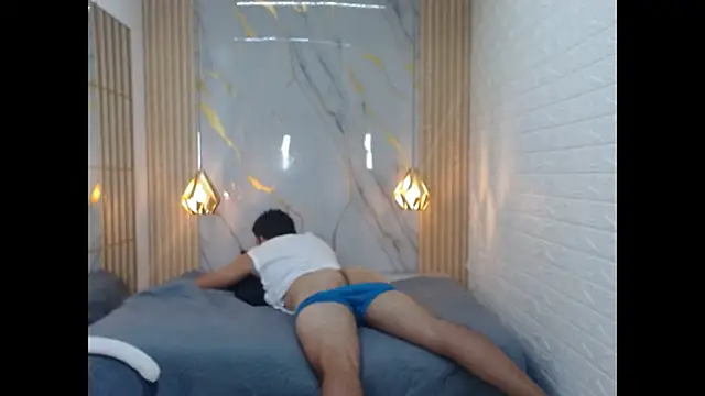 DominantBoy4 live XXX chat