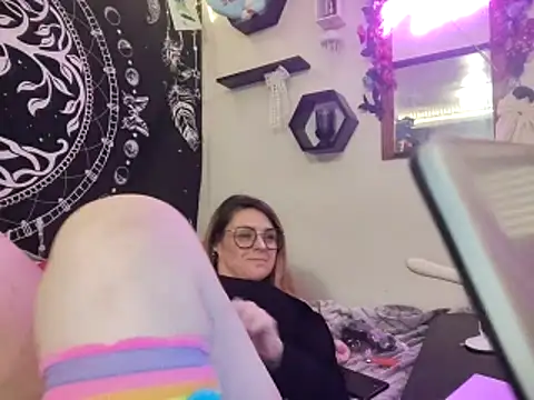 Chat XXX en directo de xKittyMeowz