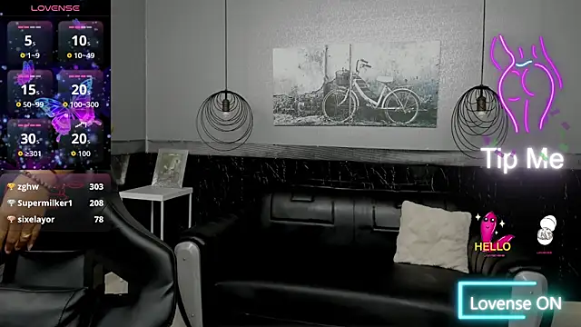 AlexandraMilff's Live Chat Room