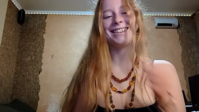 Chat +18 de KateVibe_01 ao vivo