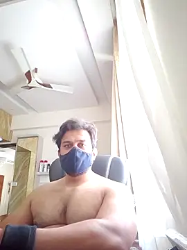 kaizercool1 即時 XXX 聊天