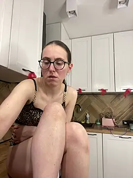 MartiniiSelenna Live XXX-chat