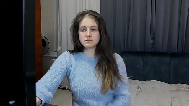 แชท XXX สดของ Holliy_Cooper