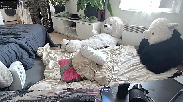 CeriseLapine – webcam-show