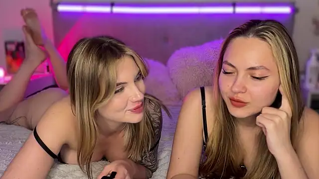 PinkNoir Live XXX-Chat