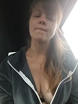 astiSWEET – Naživo XXX chat