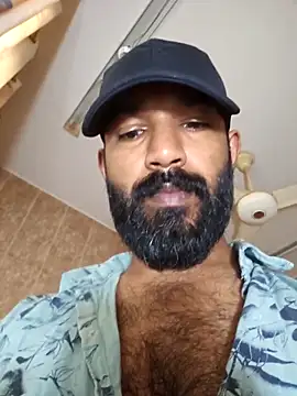 Show modela Bigkannan na web-kameri