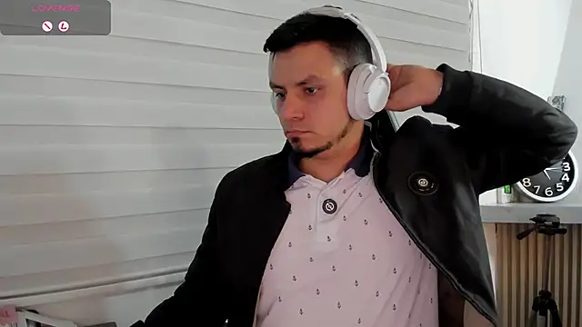 دردشة Rick_Adams الجنسية المباشرة