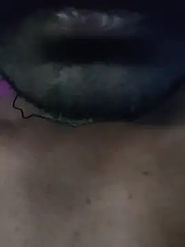 MidnightFlirtX Webcam Show