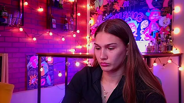 Sweet_Emilya – Live XXX-chat