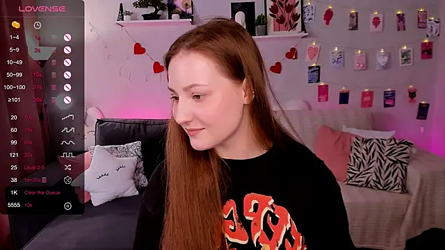 Chatroom XXX en direct de velvet_cherry_