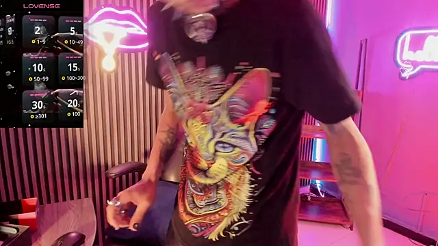 Maximoking26 Show Webcam