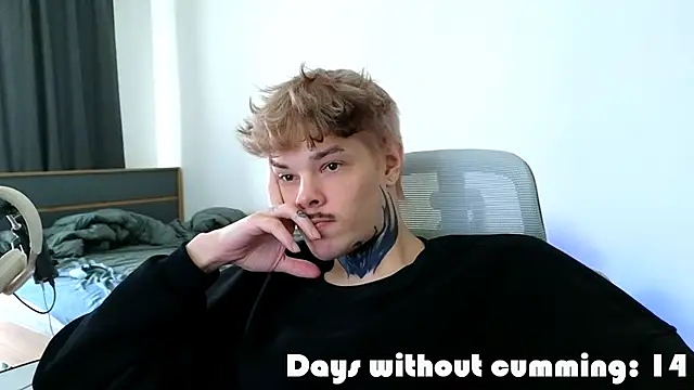 DENIS_HERE Webcam show