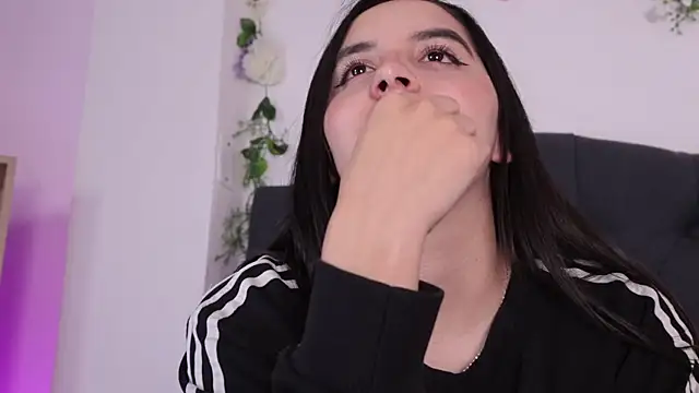 Chat XXX en directo de kaylee_lee