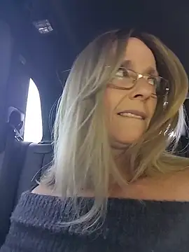 Sembang XXX Secara Langsung Sacha_Scorp