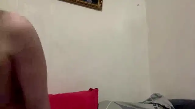 AquilineOrites 现场XXX聊天